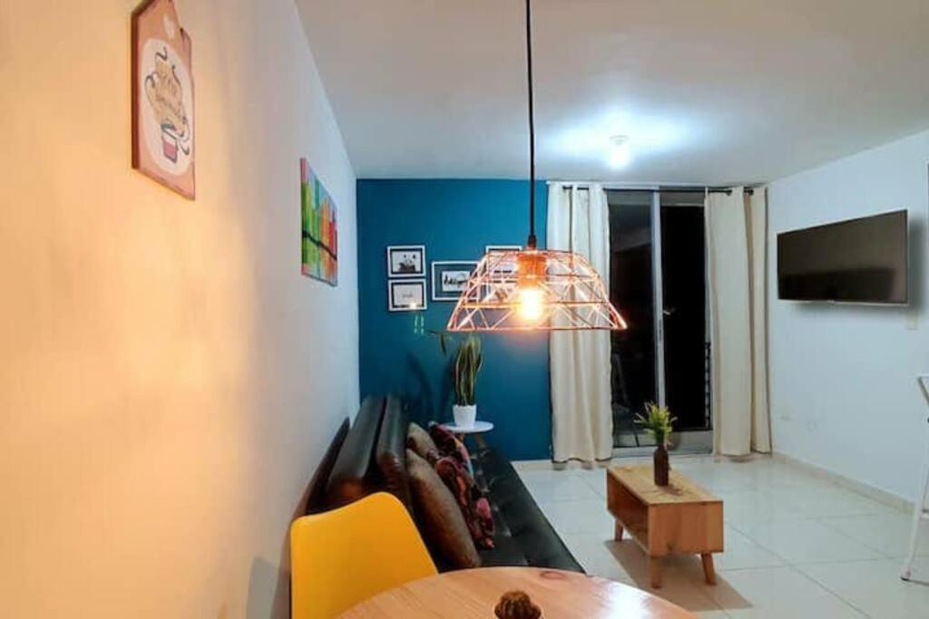 Amoblado A 10 Min Del Parque Del Cafe Apartamento